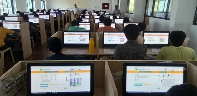 UET Lahore to conduct computerized entry test for Engineering